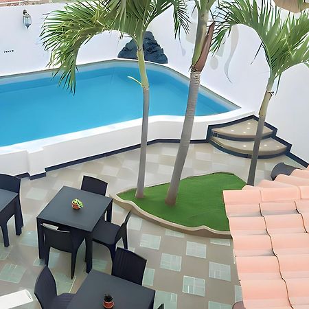 Hotel Manta Beach Madrigal Екстер'єр фото