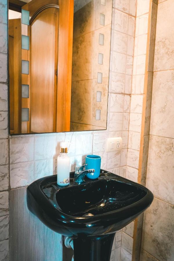 Hotel Manta Beach Madrigal Екстер'єр фото